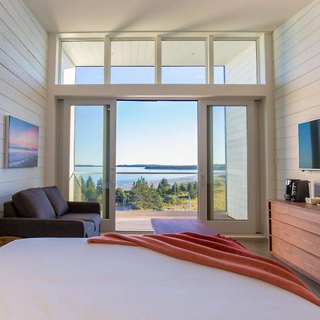 Quarterdeck Beachside Villas & Lofts Summerville Centre エクステリア 写真