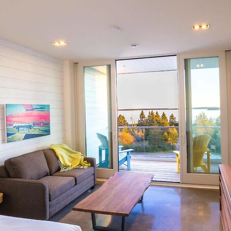 Quarterdeck Beachside Villas & Lofts Summerville Centre エクステリア 写真
