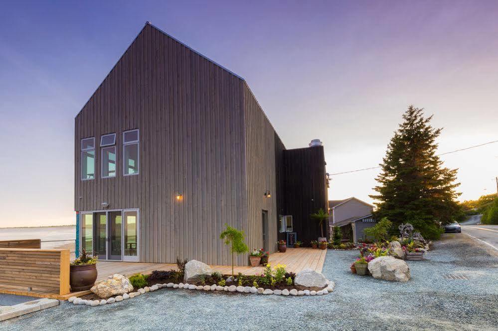 Quarterdeck Beachside Villas & Lofts Summerville Centre エクステリア 写真